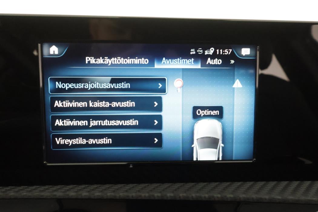 MERCEDES-BENZ A 2021
