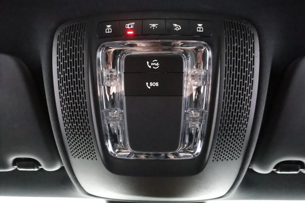 MERCEDES-BENZ A 2021