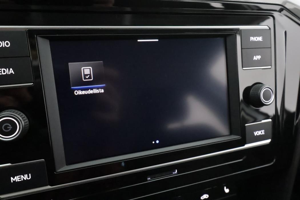 VOLKSWAGEN Passat 2021