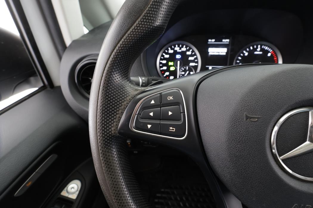 MERCEDES-BENZ Vito 2021