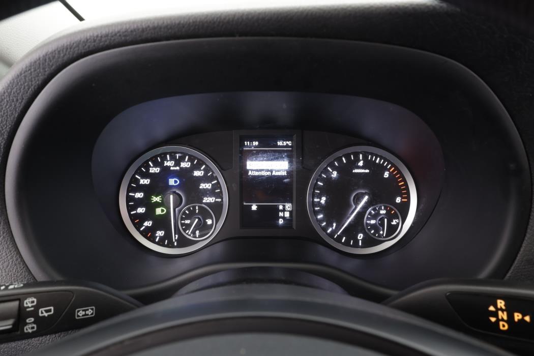 MERCEDES-BENZ Vito 2021