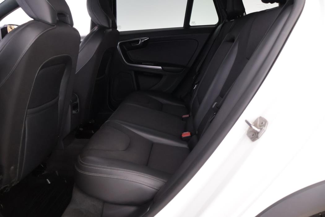 VOLVO V60 Cross Country 2018