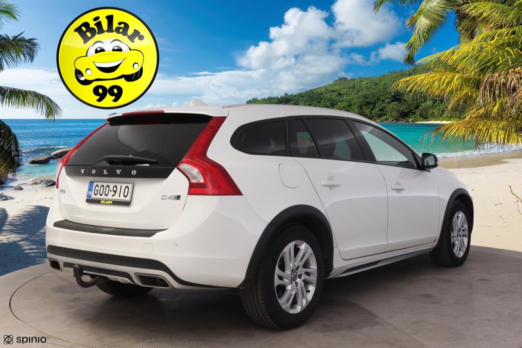 VOLVO V60 Cross Country 2018