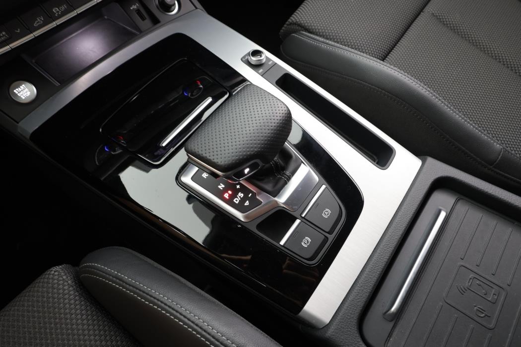 AUDI Q5 2021