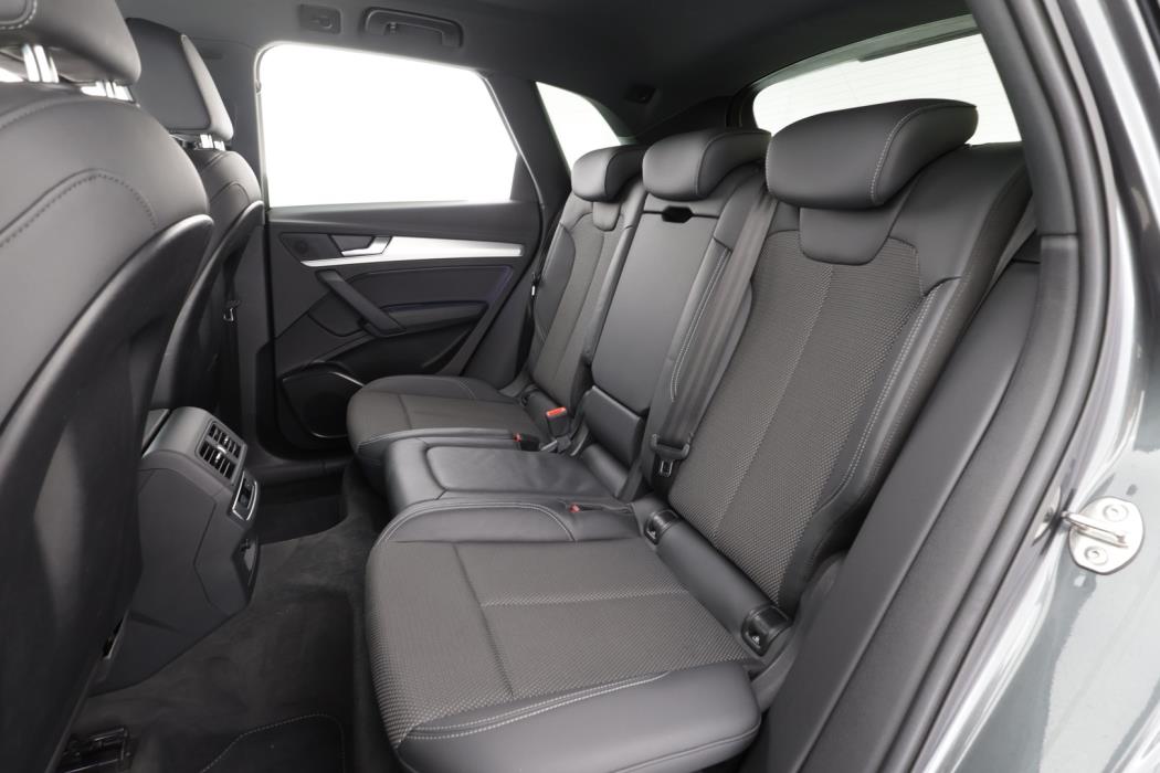 AUDI Q5 2021