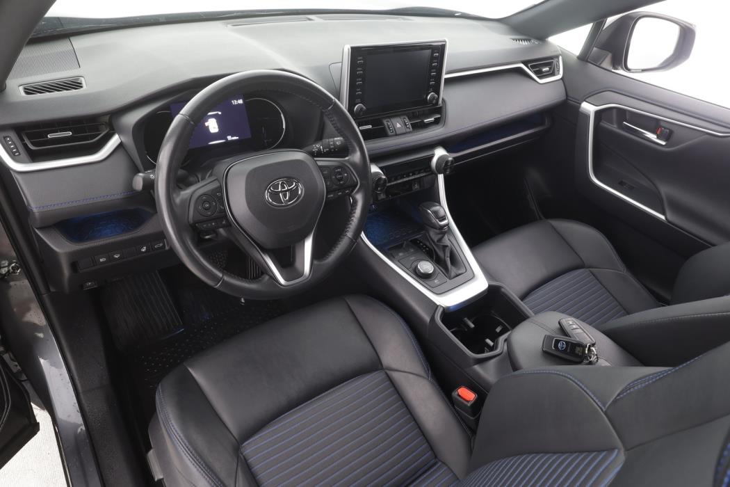 TOYOTA RAV4 2022