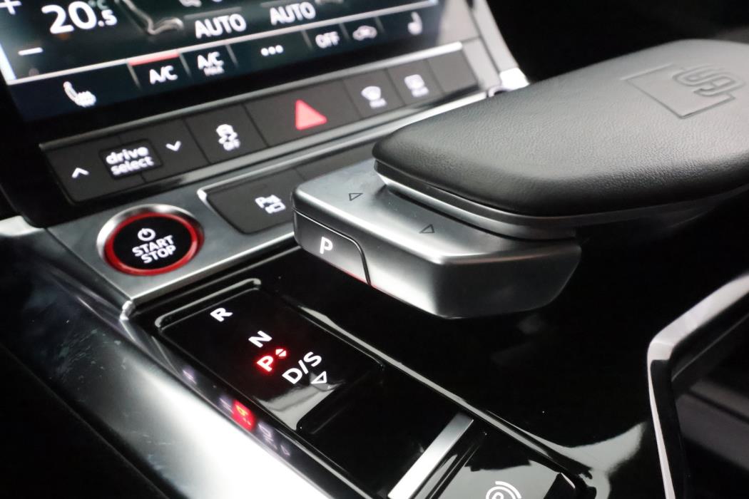 AUDI E-TRON 2023