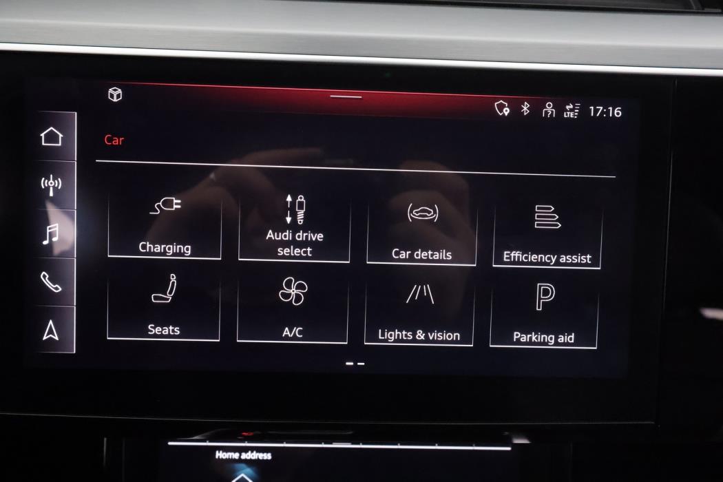 AUDI E-TRON 2023