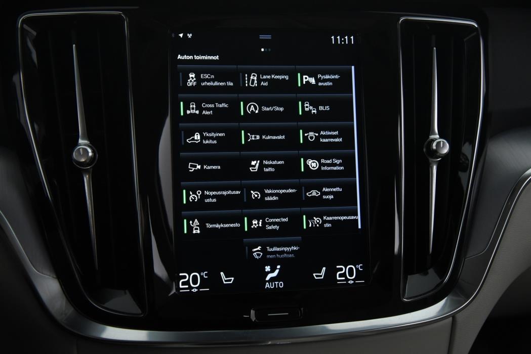 VOLVO V60 2021