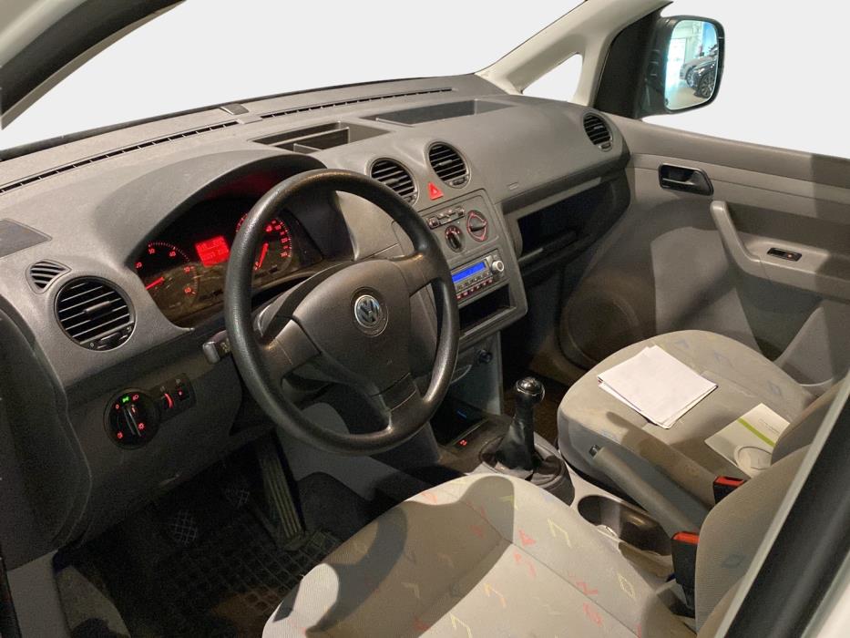 VOLKSWAGEN Caddy 2010