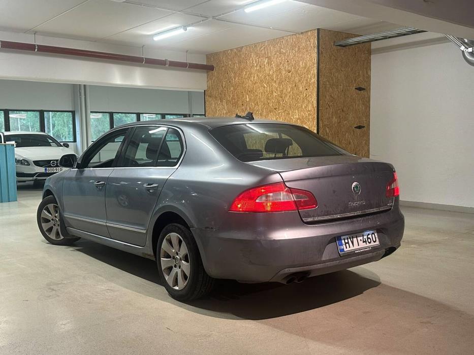 SKODA Superb 2008