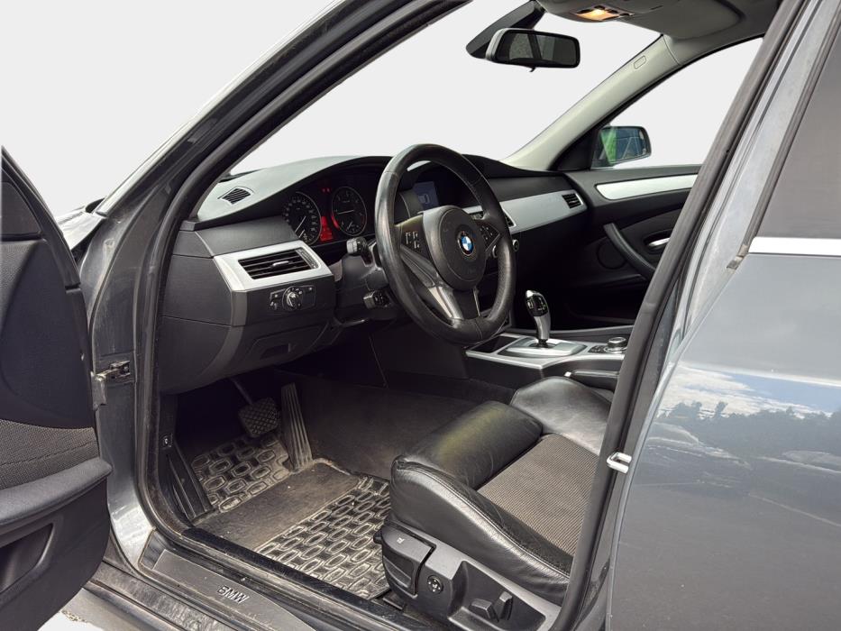 BMW 520 2009