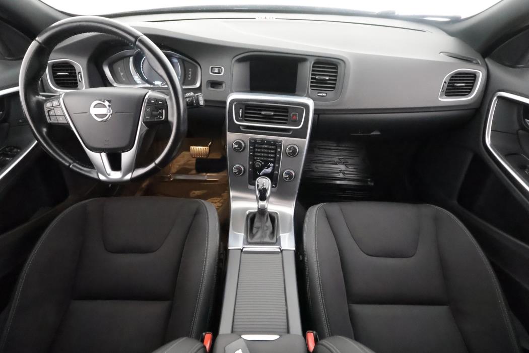 VOLVO V60 2014
