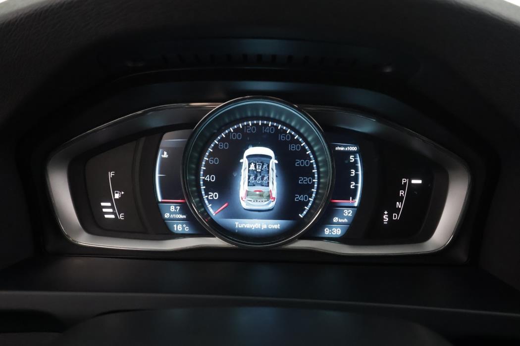 VOLVO V60 2014