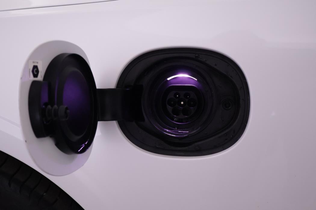 VOLVO V90 2022