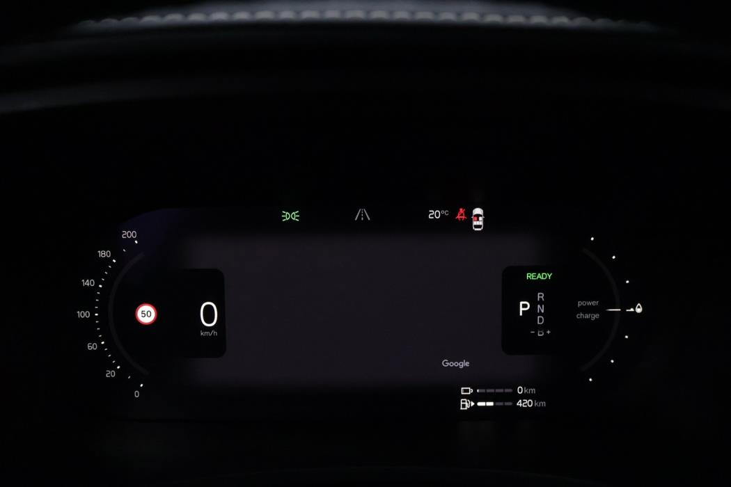 VOLVO V90 2022