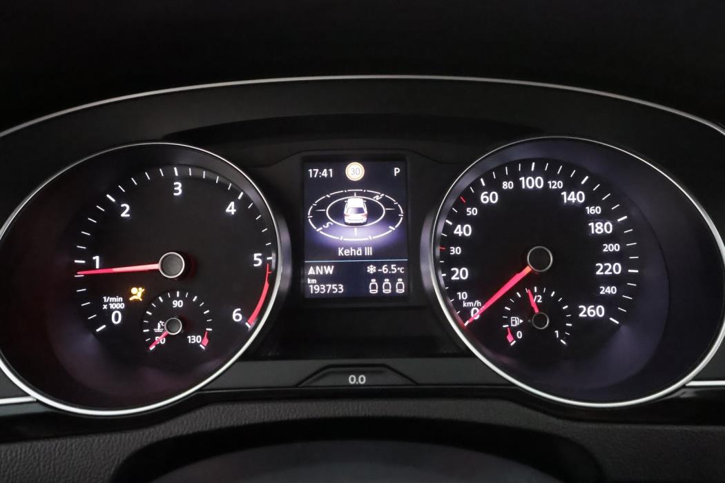 VOLKSWAGEN Passat 2021