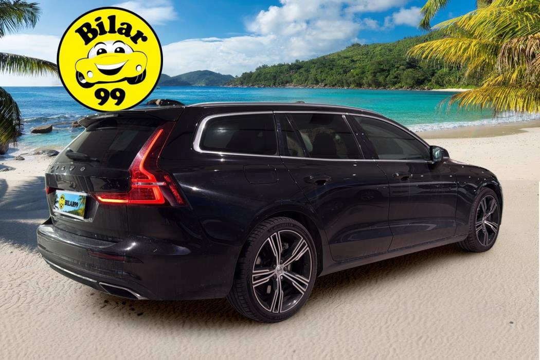 VOLVO V60 2022