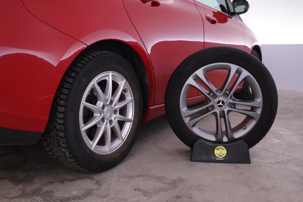 MERCEDES-BENZ B 2019