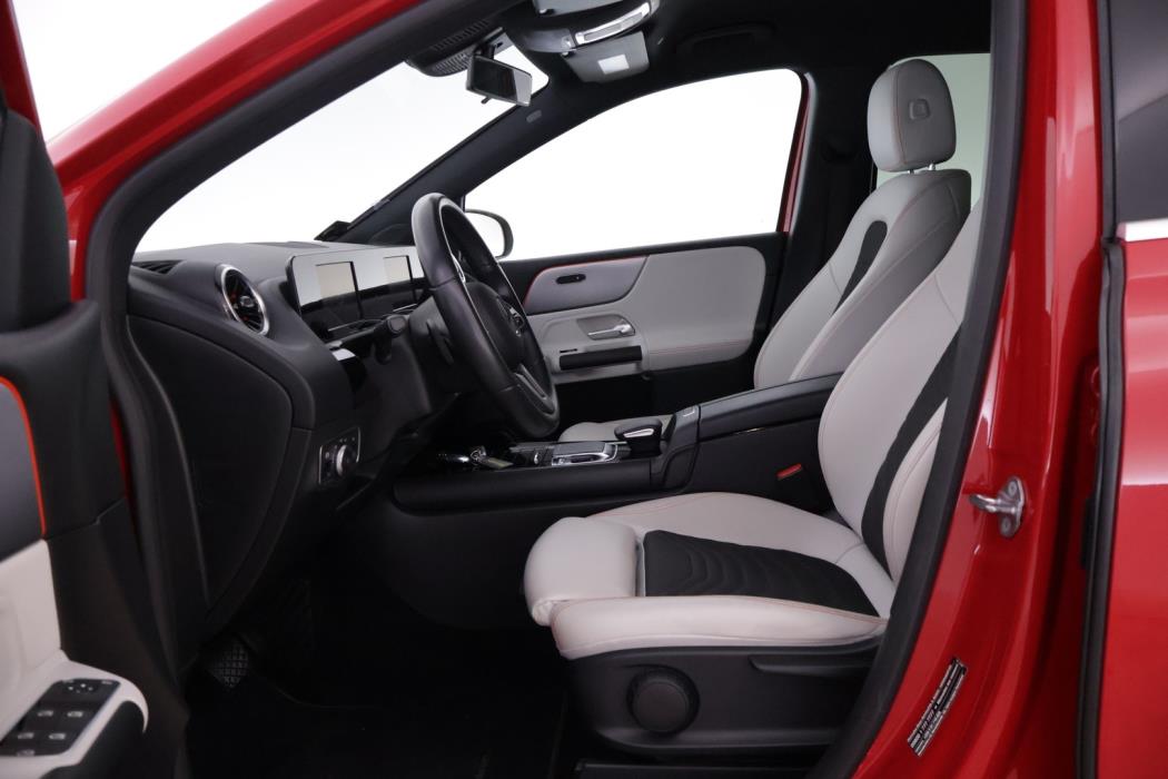 MERCEDES-BENZ B 2019