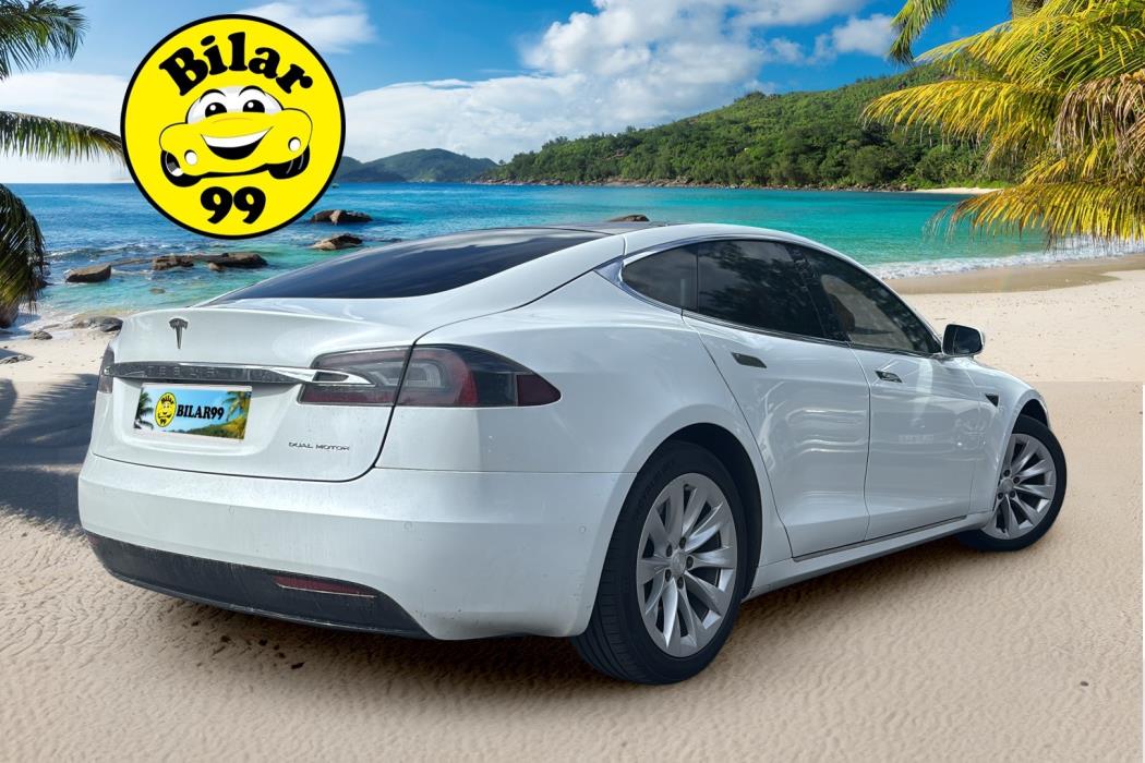 TESLA Model S 2020