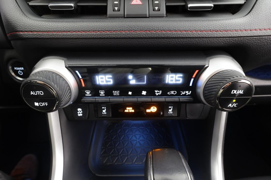 TOYOTA RAV4 Plug-in 2023