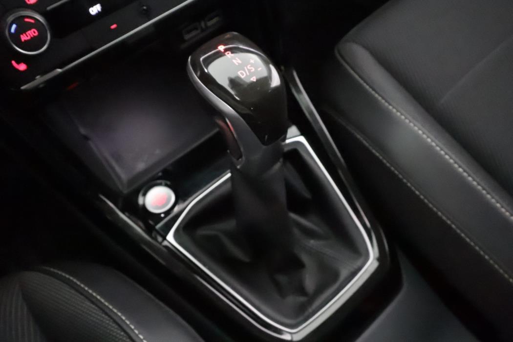 VOLKSWAGEN T-CROSS 2019
