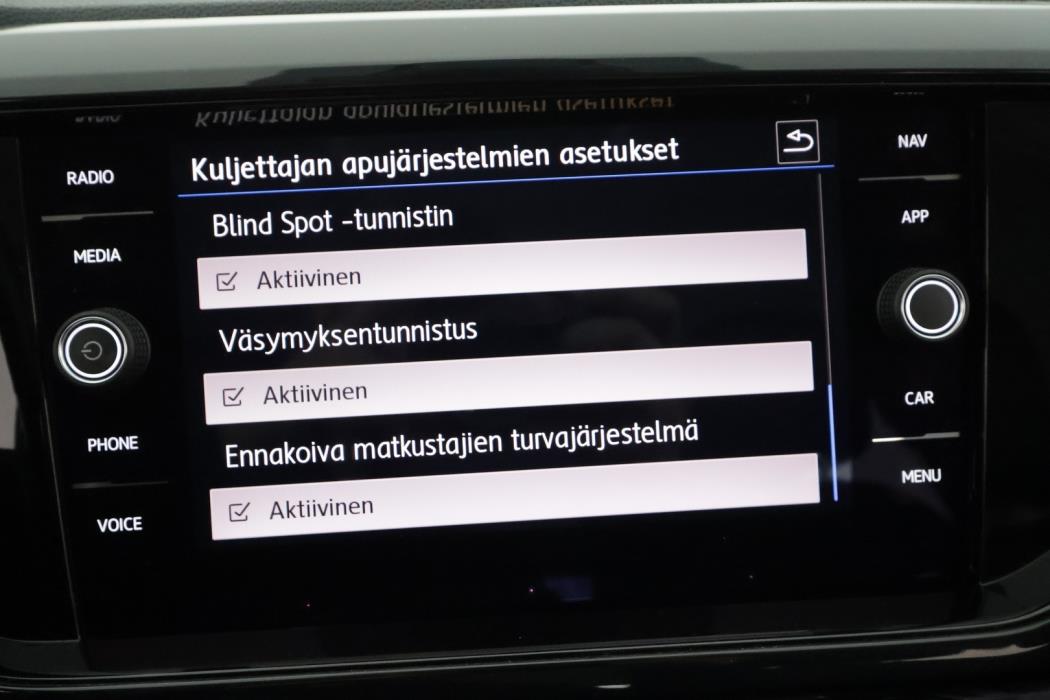 VOLKSWAGEN T-CROSS 2019