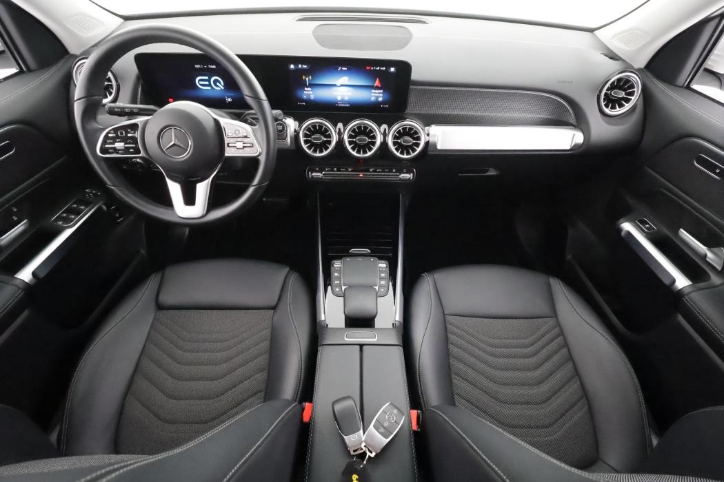 MERCEDES-BENZ EQB 2024