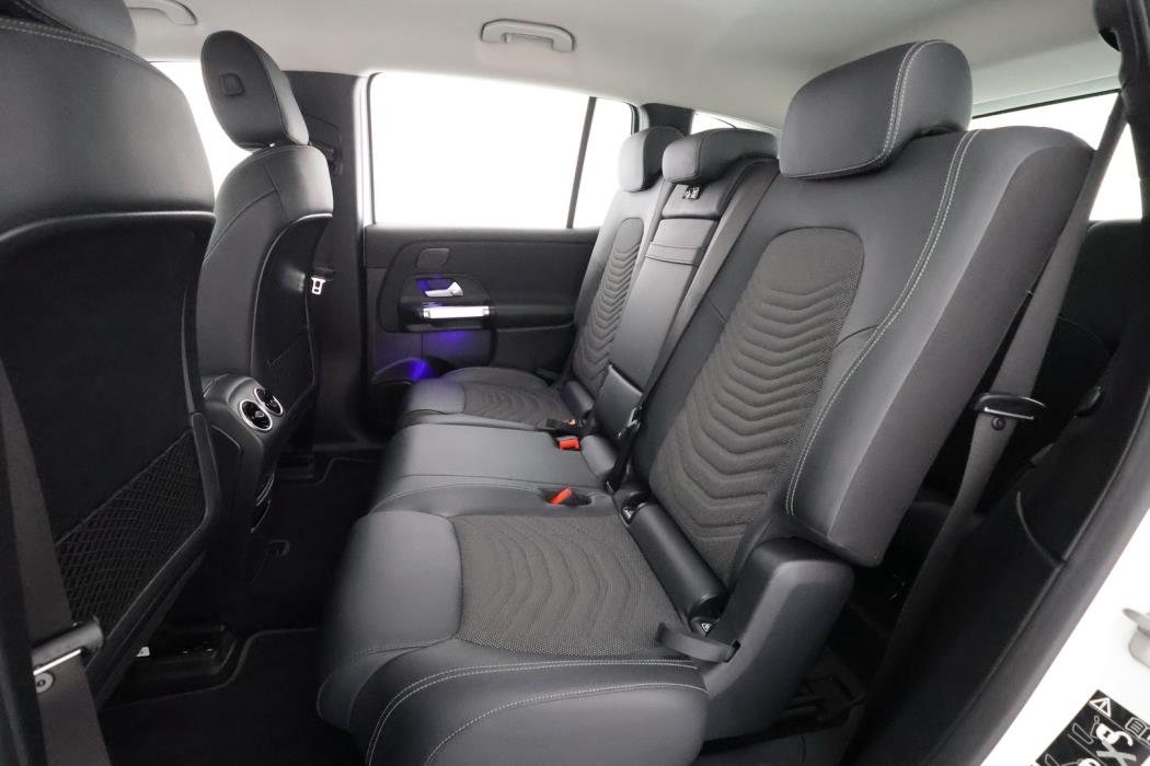 MERCEDES-BENZ EQB 2024