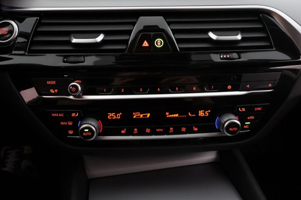 BMW 530 2021