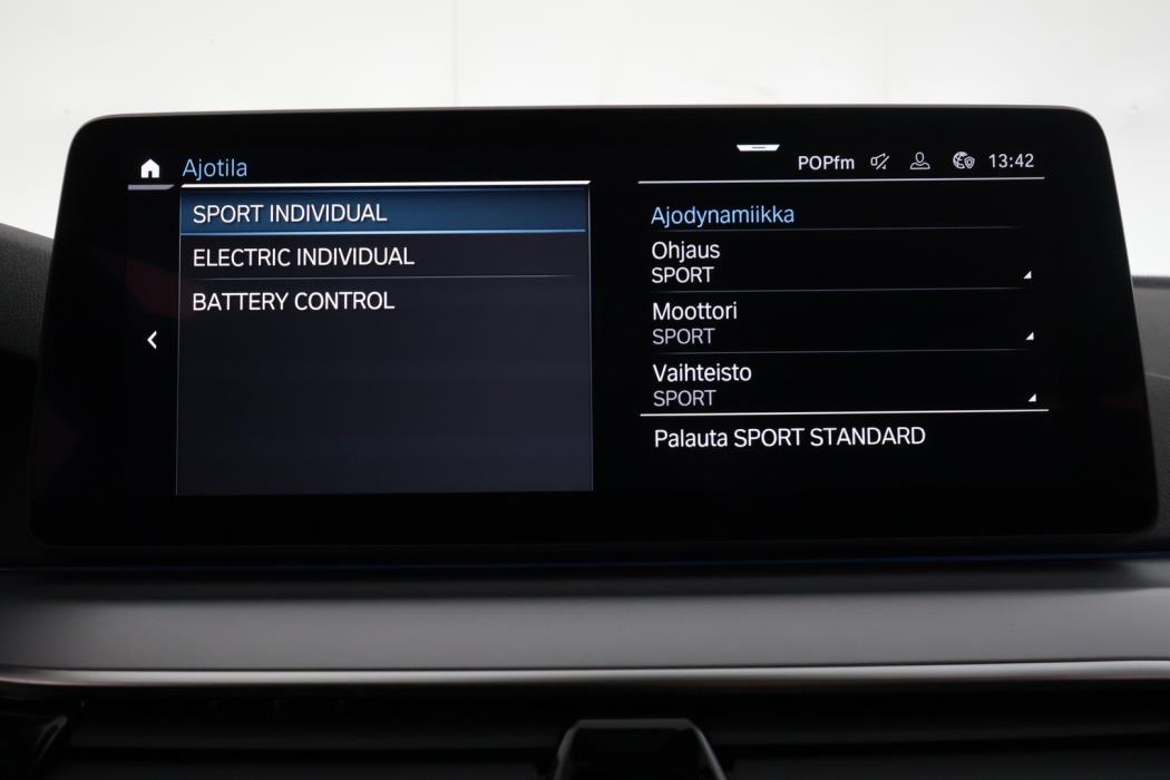 BMW 530 2021