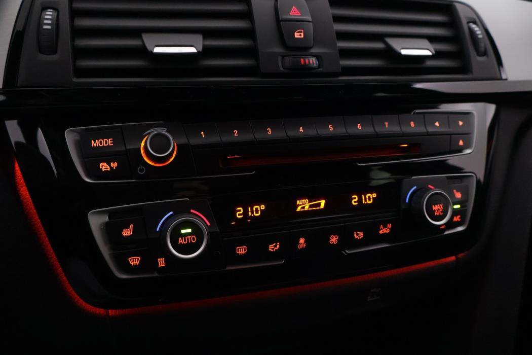BMW 330i 2018