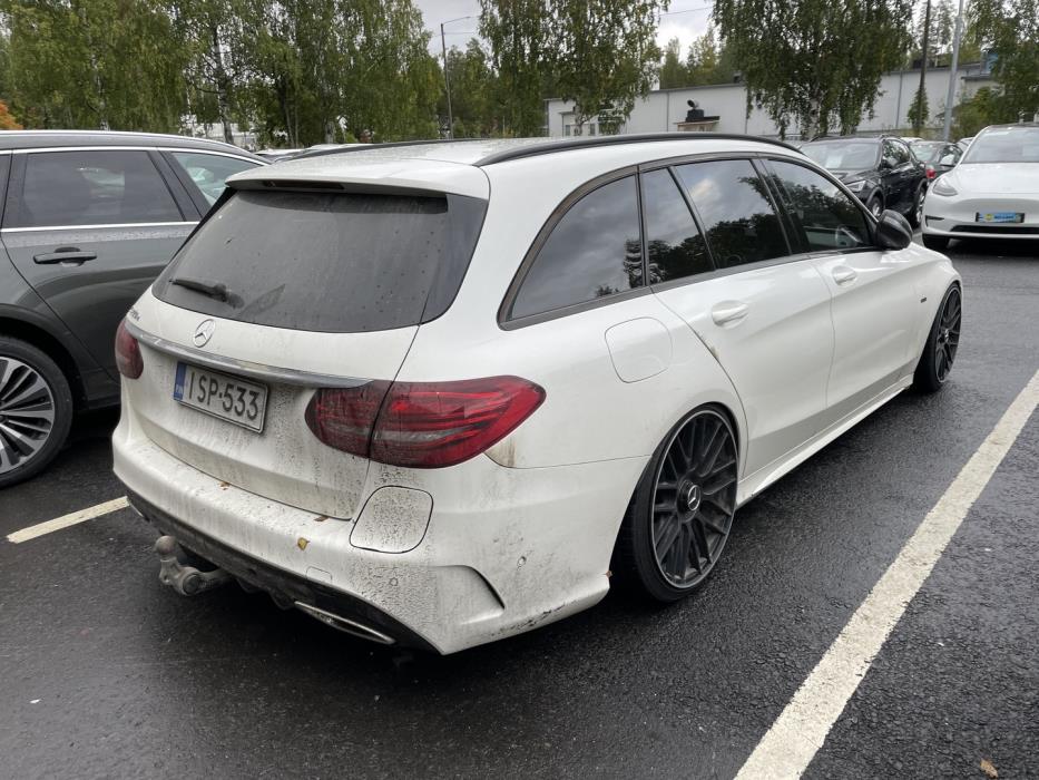 MERCEDES-BENZ C 2020