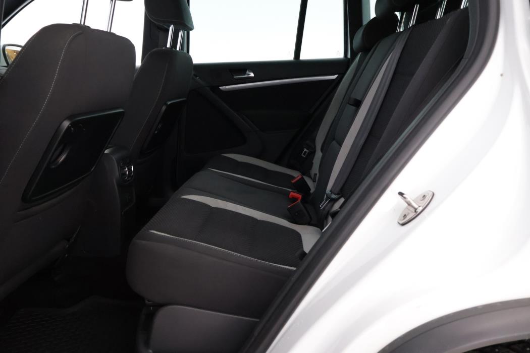 VOLKSWAGEN Tiguan 2014