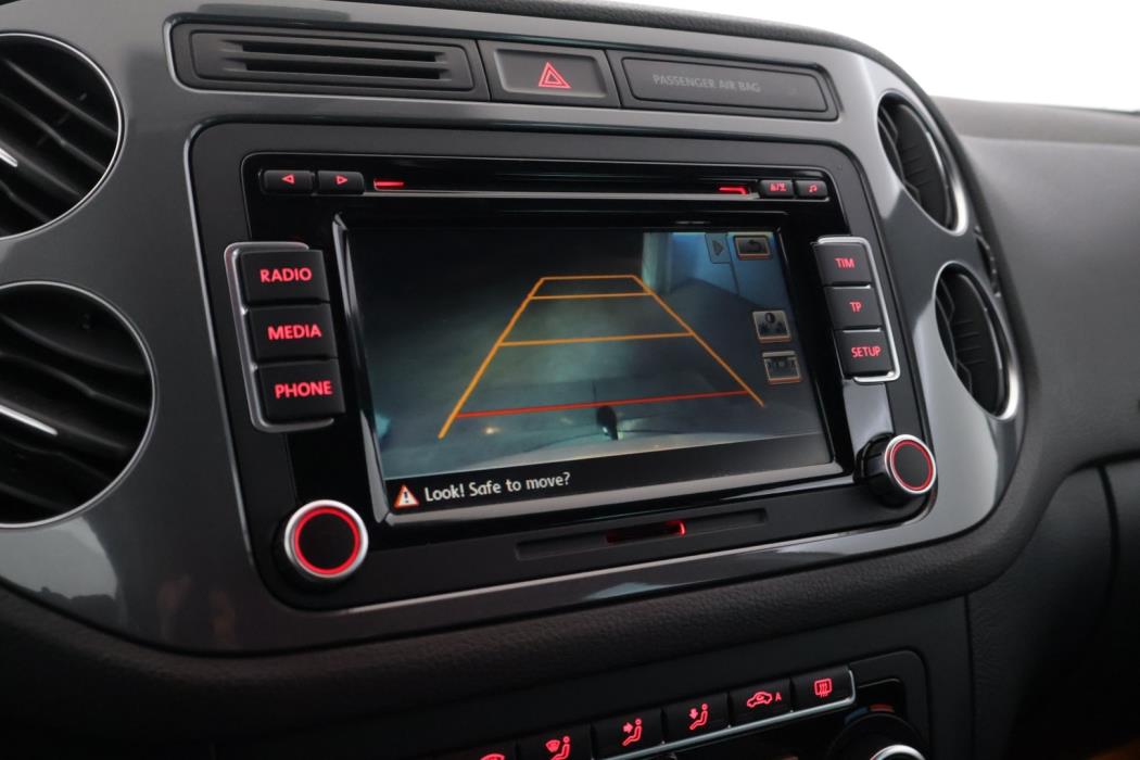 VOLKSWAGEN Tiguan 2014