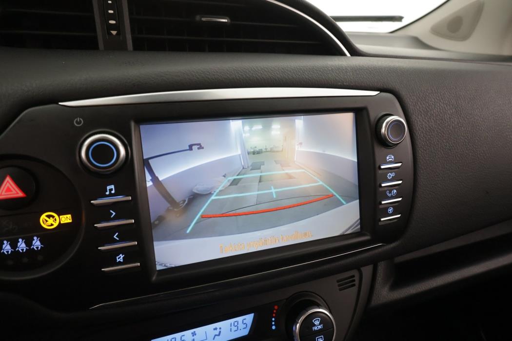 TOYOTA Yaris 2020