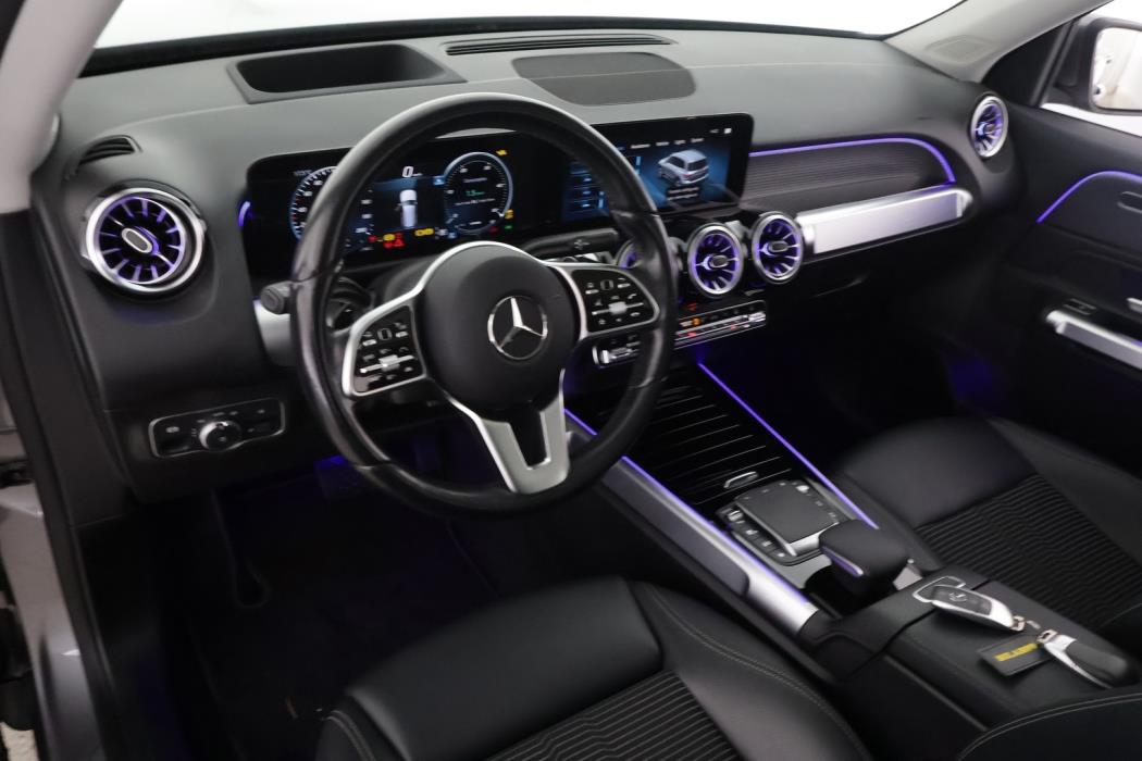 MERCEDES-BENZ EQB 2023