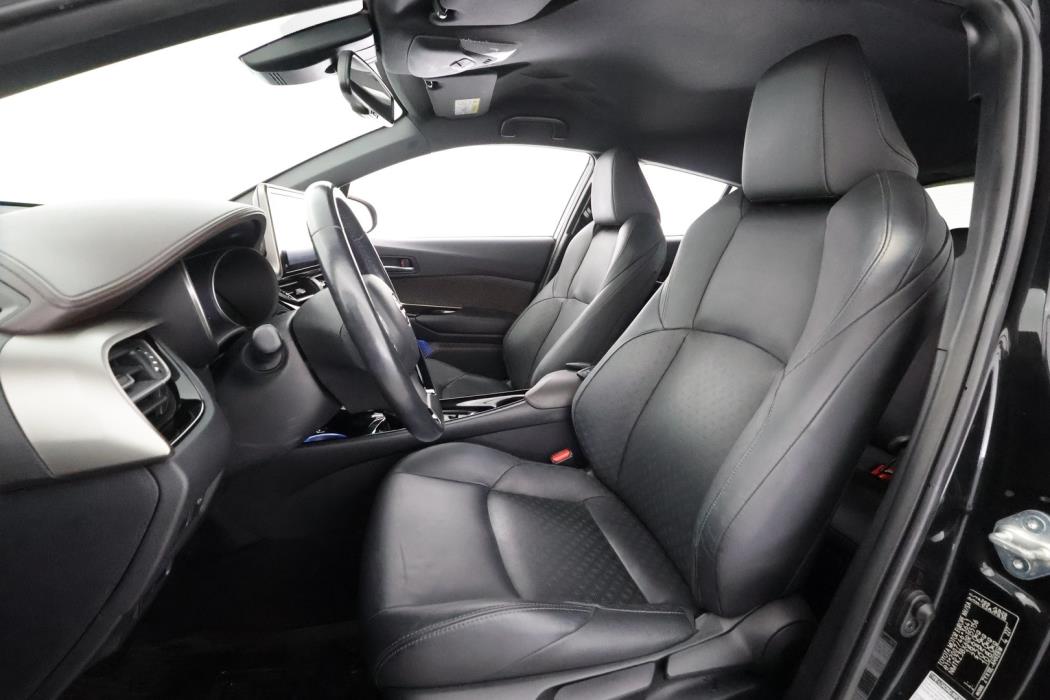 TOYOTA C-HR 2018