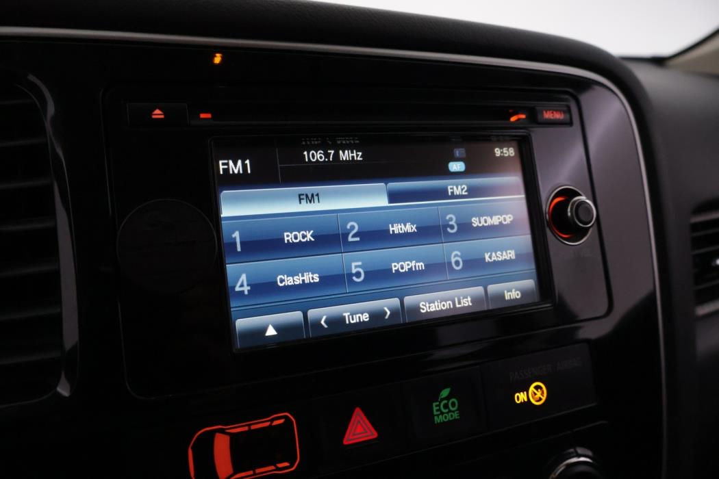 MITSUBISHI Outlander 2014