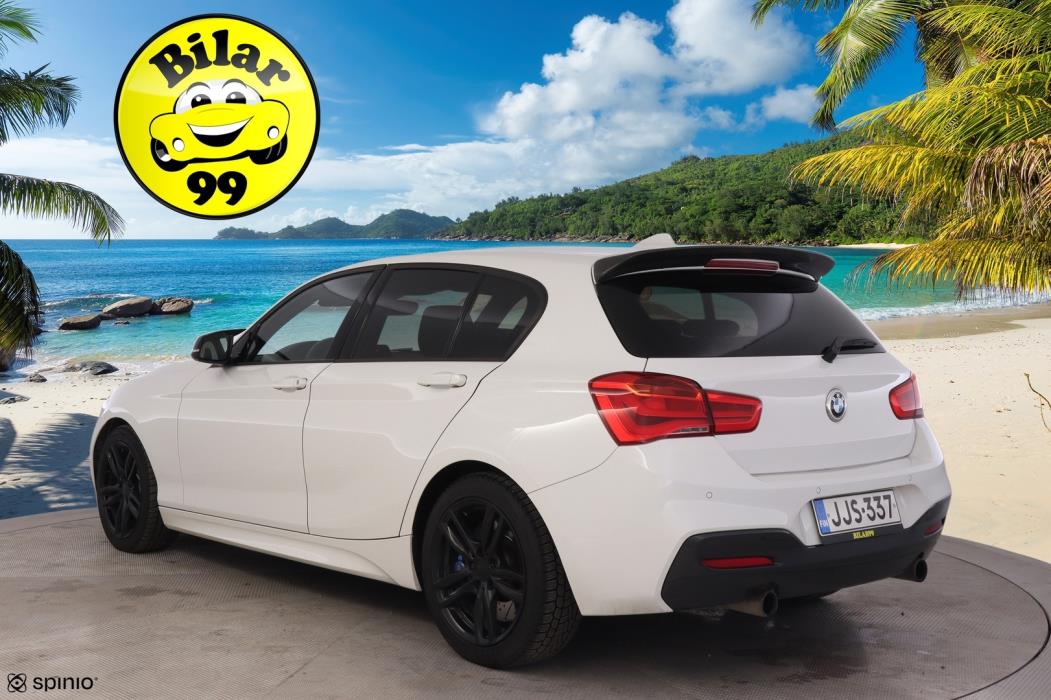 BMW M135i 2016