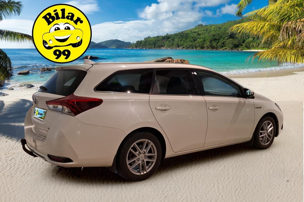 TOYOTA Auris 2019