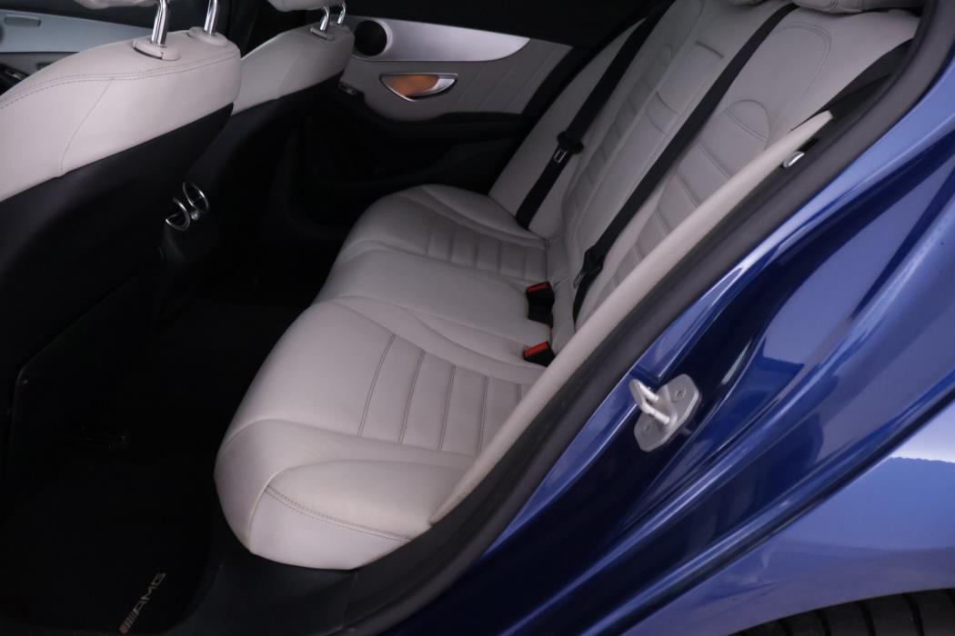 MERCEDES-BENZ C 2016