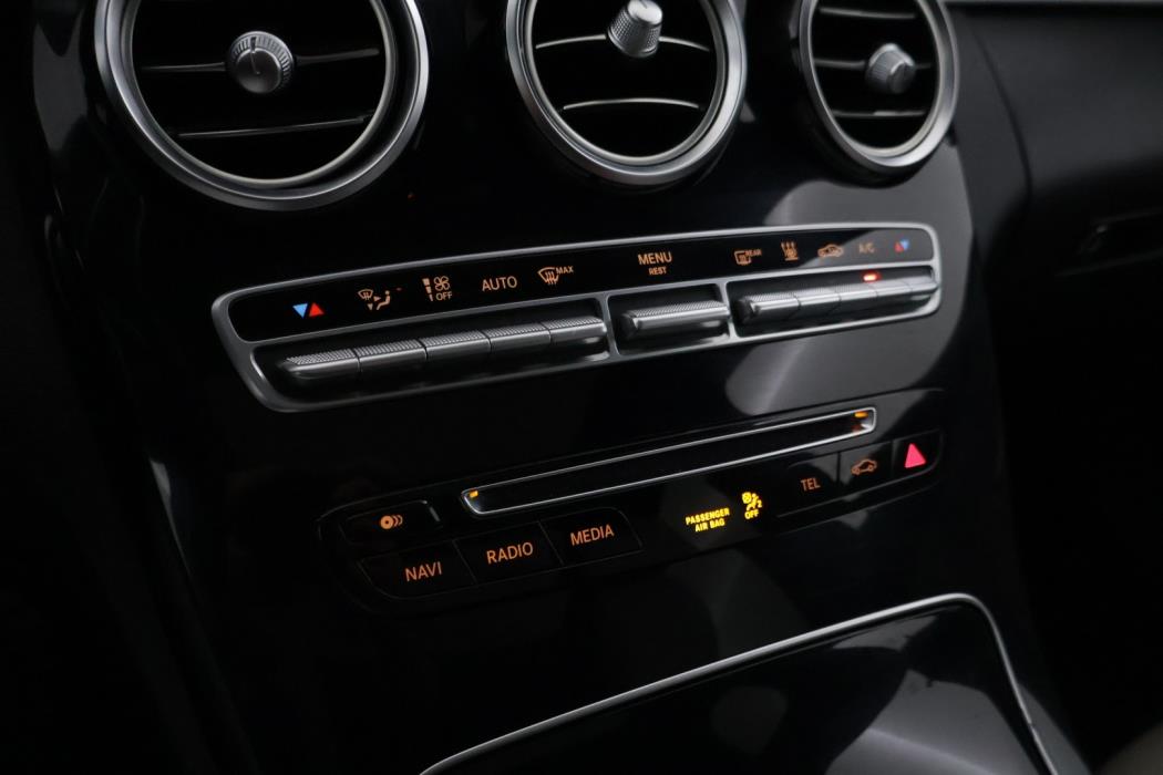 MERCEDES-BENZ C 2016