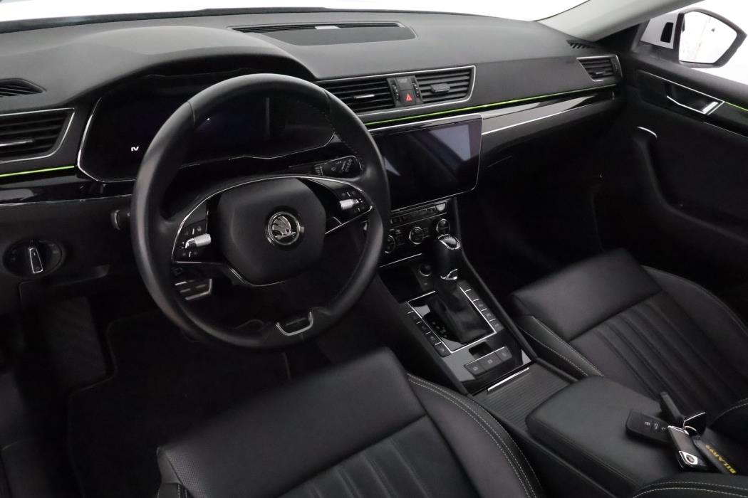 SKODA Superb 2021