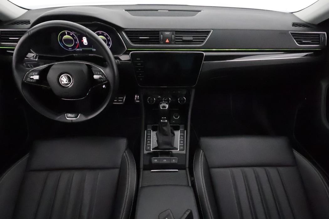 SKODA Superb 2021
