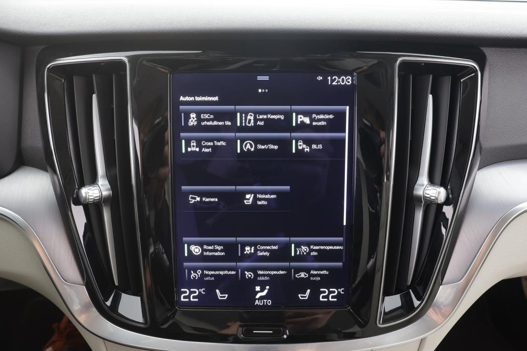 VOLVO V60 2021