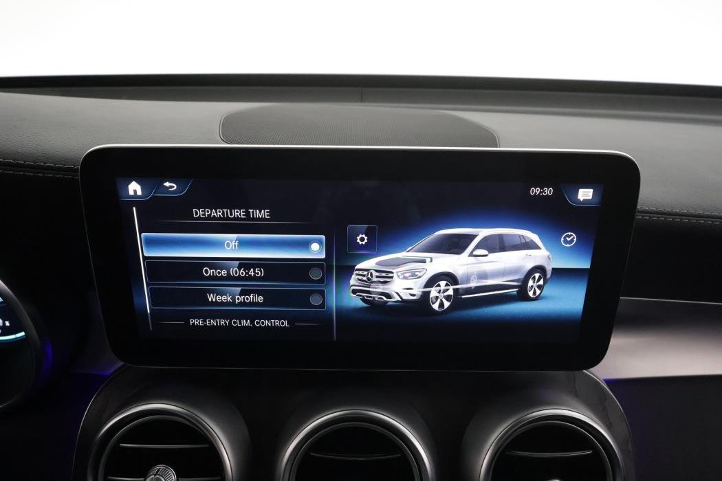 MERCEDES-BENZ GLC 2022