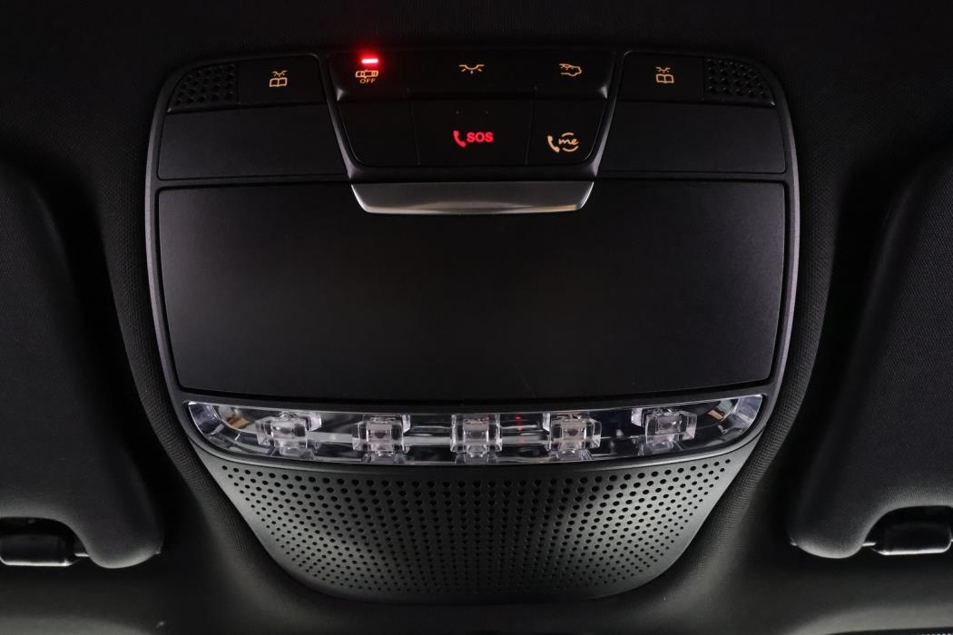 MERCEDES-BENZ GLC 2022