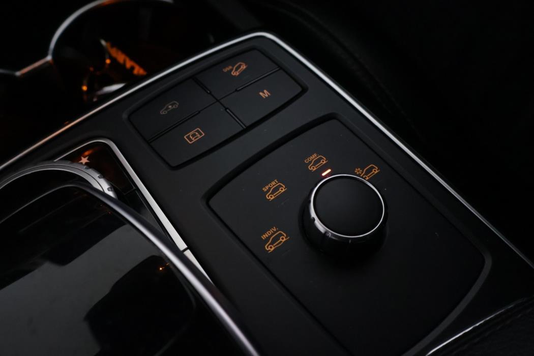 MERCEDES-BENZ GLE 2016